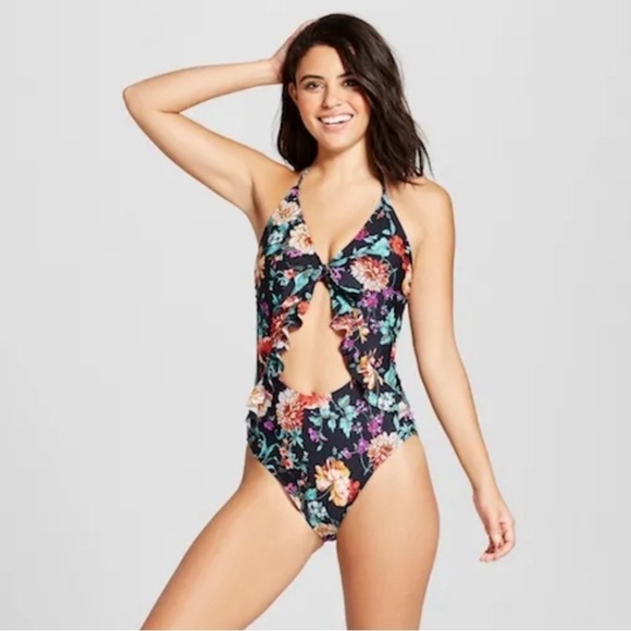 XHilaration one piece bathing suit with cut out. XL. Great flower print. - Picture 1 of 7